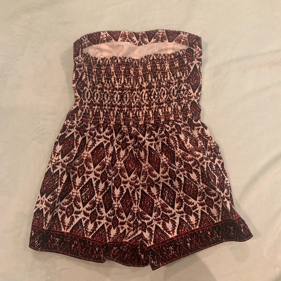 Strapless Summer Romper - Picture 2 of 2